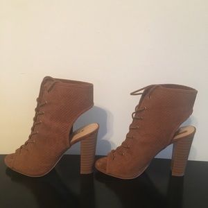 Women’s Peep Toe Heels